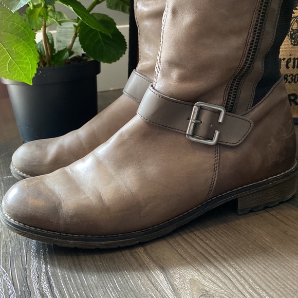 REMONTE - Picture 5 of 7